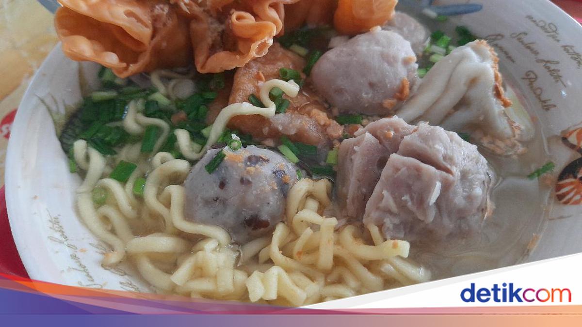 Bakso Pojok Pak Jarotener
